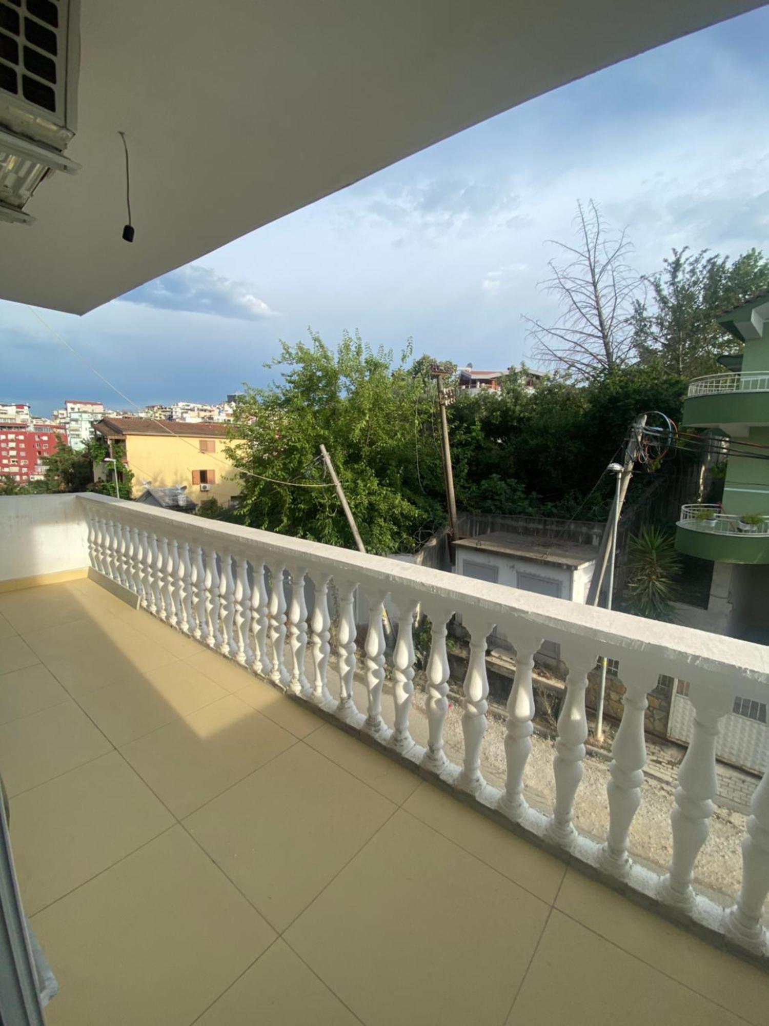 Liv Apartamento Tirana